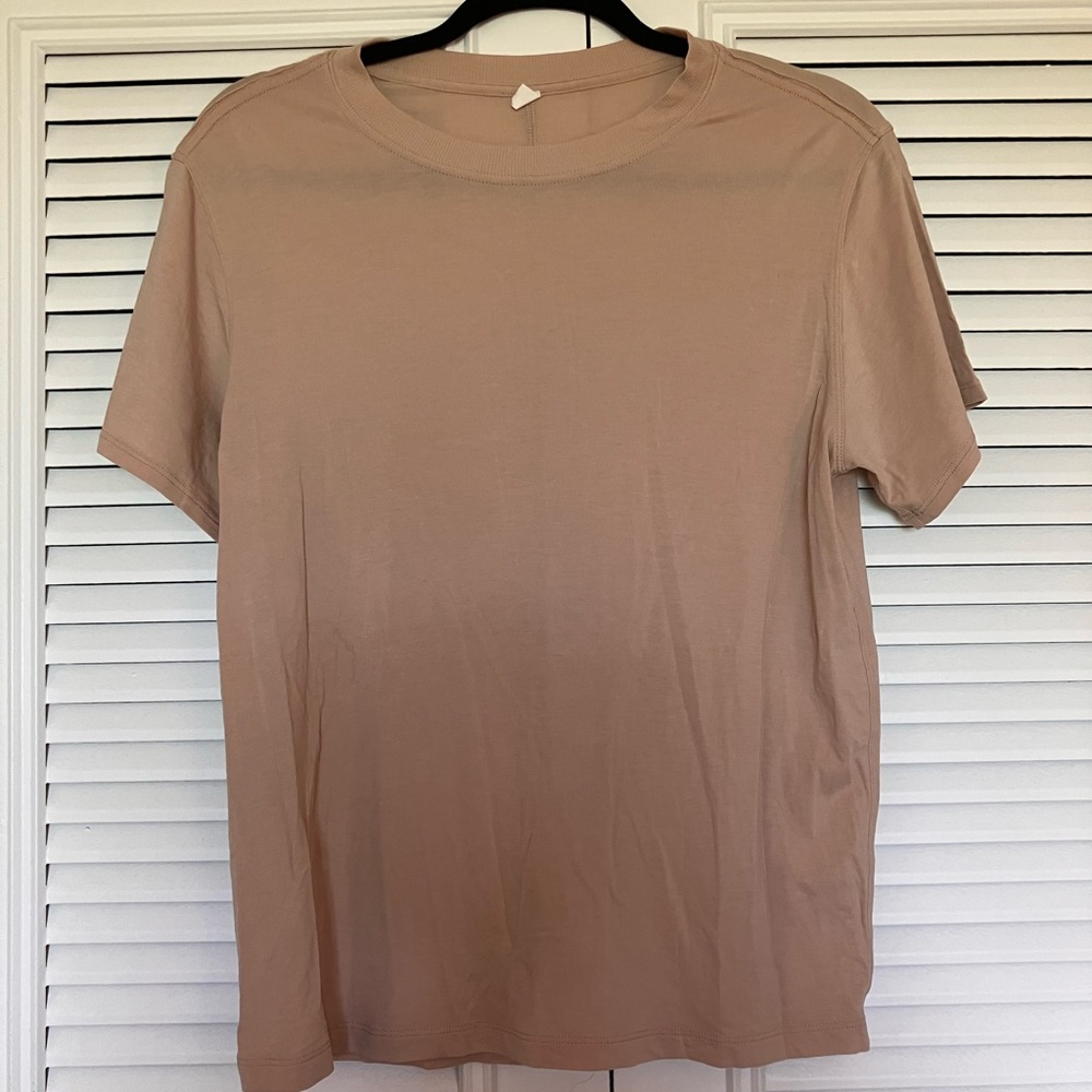 Lululemon Athletica Tan Short Sleeve Tee